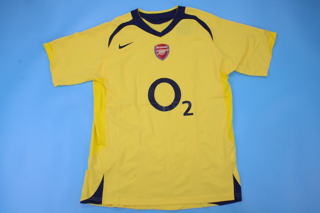AAA Quality Arsenal 05/06 Away Yellow Soccer Jersey